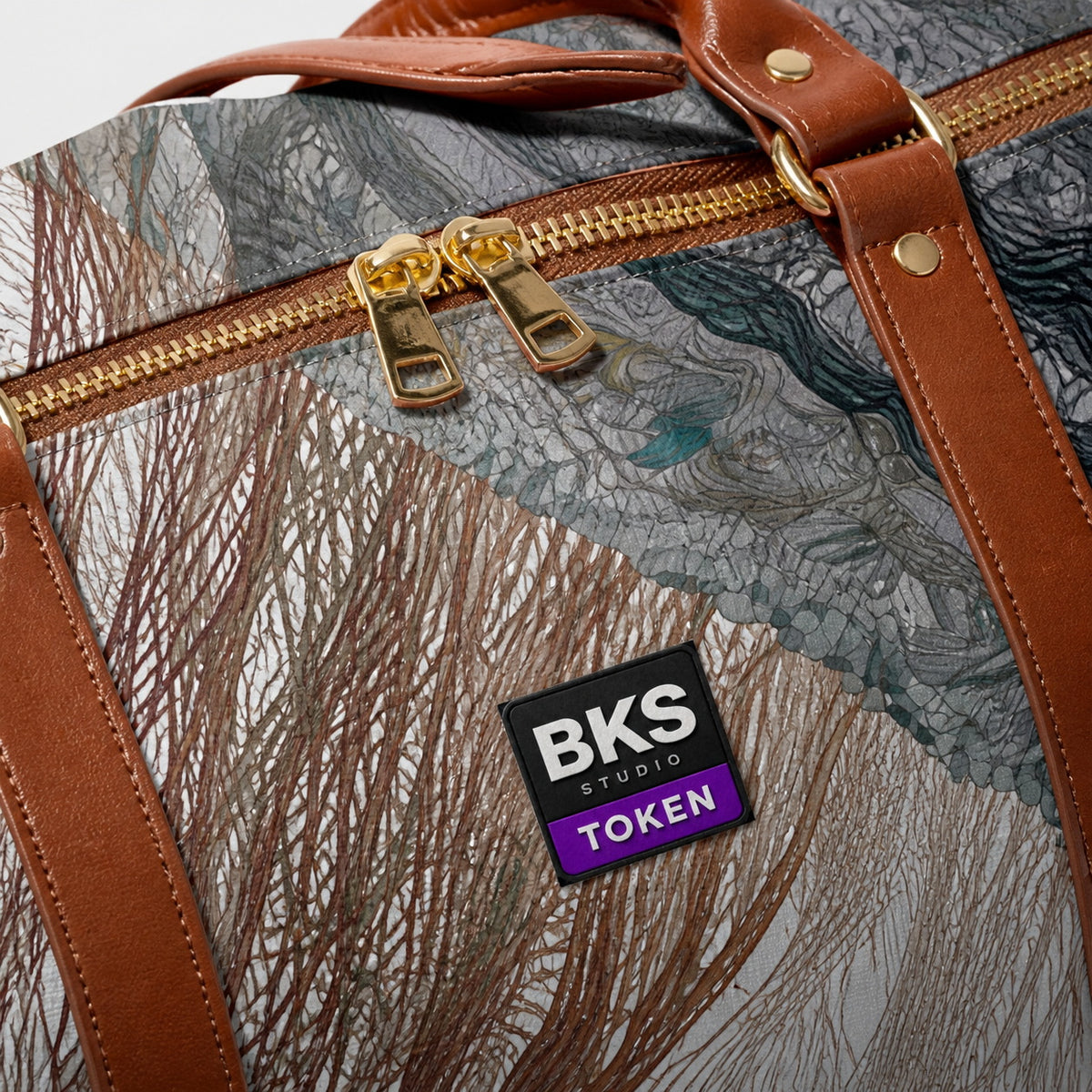 BKS Token Gold™ Travel Bag 05_macro-detail-square